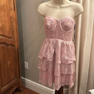 Forever 21 Sequin Sweetheart Mini Dress